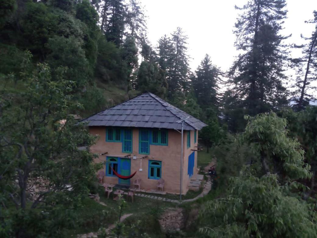 Old Is Gold Mudhouse Lushal Jibhi Apartment Exterior photo